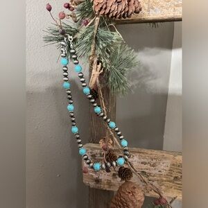 Turquoise beaded necklace 18 inch chain